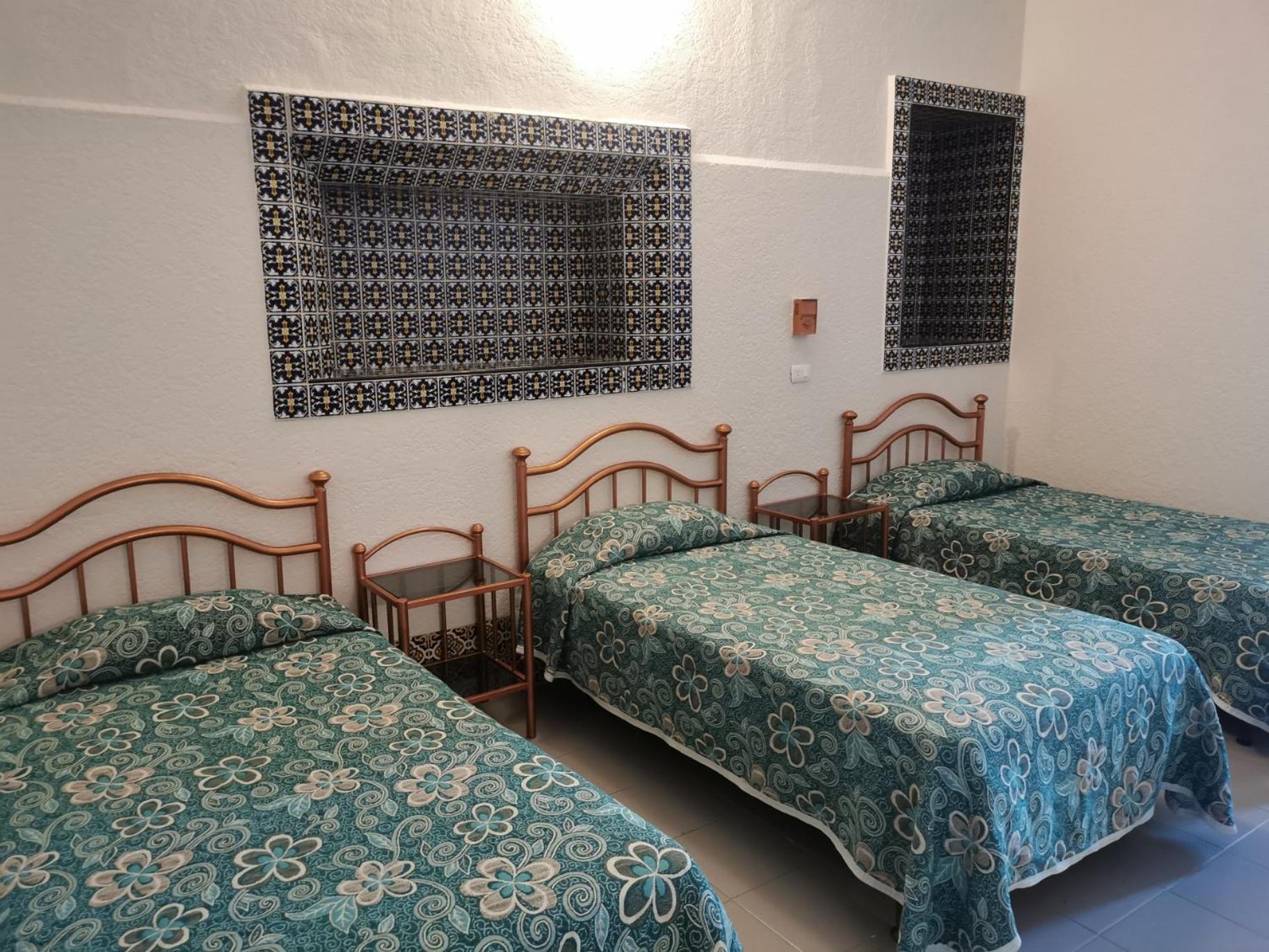 Hotel Limon คาลาปา ภายนอก รูปภาพ