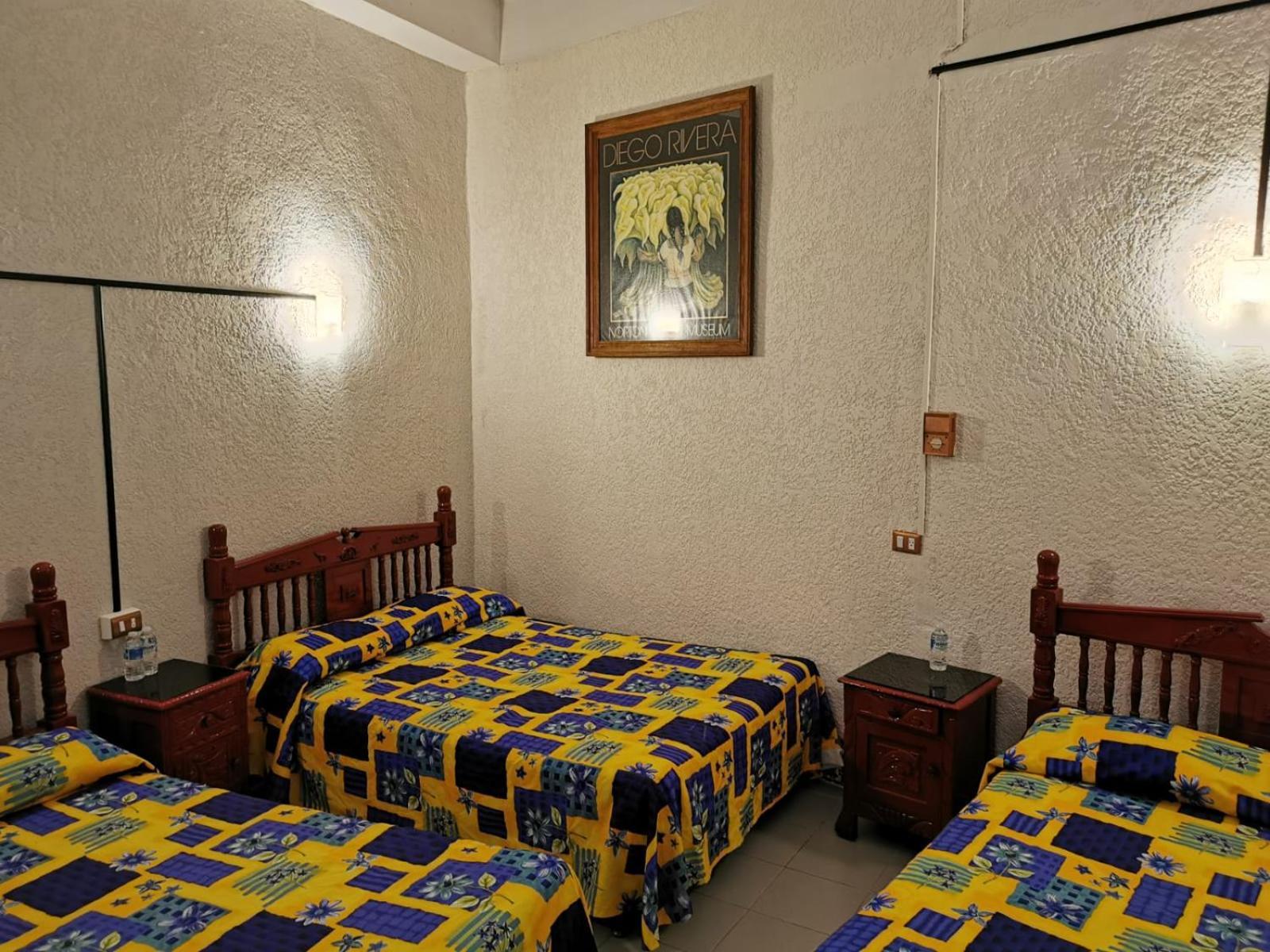 Hotel Limon คาลาปา ภายนอก รูปภาพ